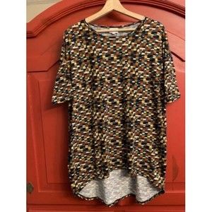 NWOT Small LulaRoe Perfect Tee Geometric Pattern Long Back Tunic Shirt Leggings